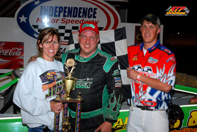 Shryock grabs USMTS glory with win at Independence Motor Speedway 